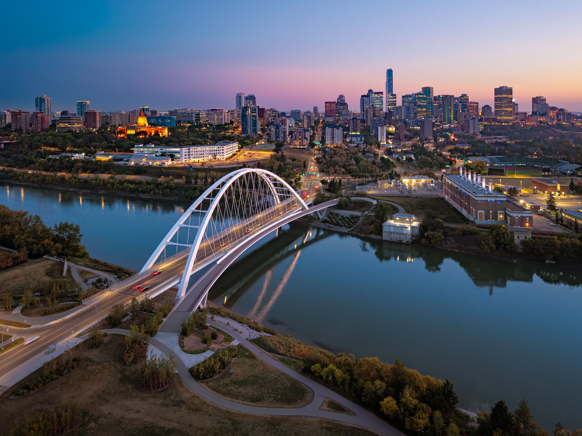 Walterdale Bridge and downtown Edmonton skyline at dusk, Alberta Walterdale Bridge and downtown Edmonton skyline at dusk, Alberta